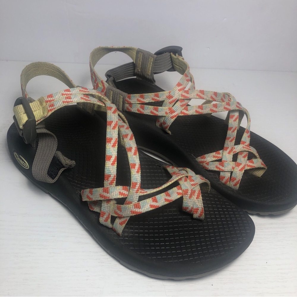 Chaco ZX/2 Yampa Yellow Multicolored Strappy Toe Loop Adjustable Sandals Size 8